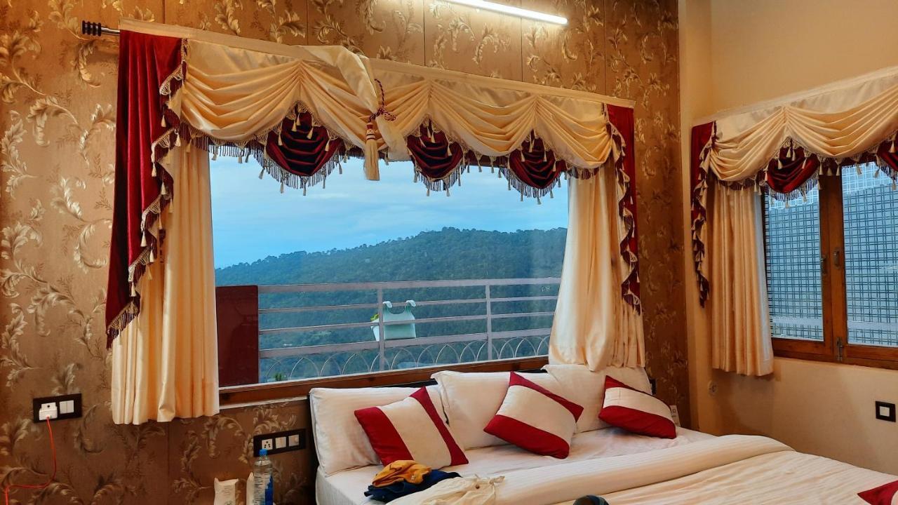 The Ranikhet Continental Hotel Exterior foto