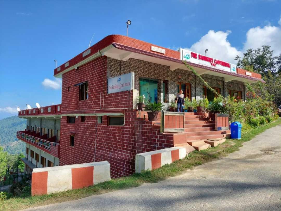 The Ranikhet Continental Hotel Exterior foto